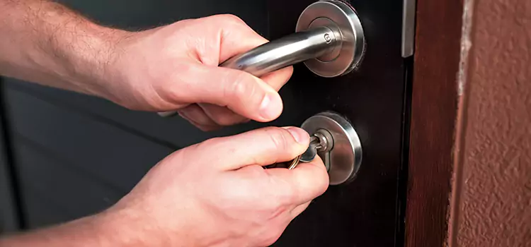 Door Closer Repair & Installation Waltham